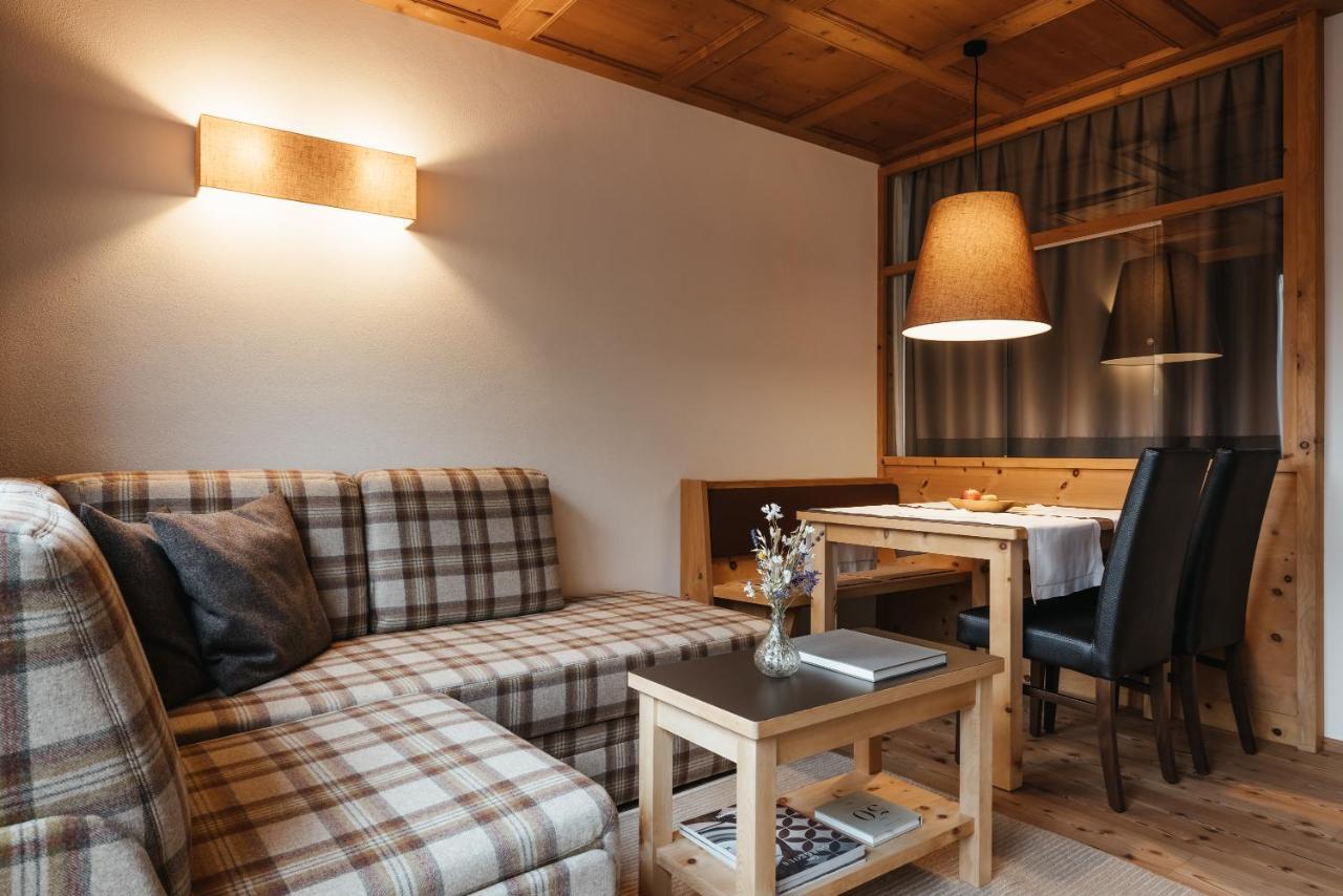 Lagacio Hotel Mountain Residence سان كاسيانو المظهر الخارجي الصورة