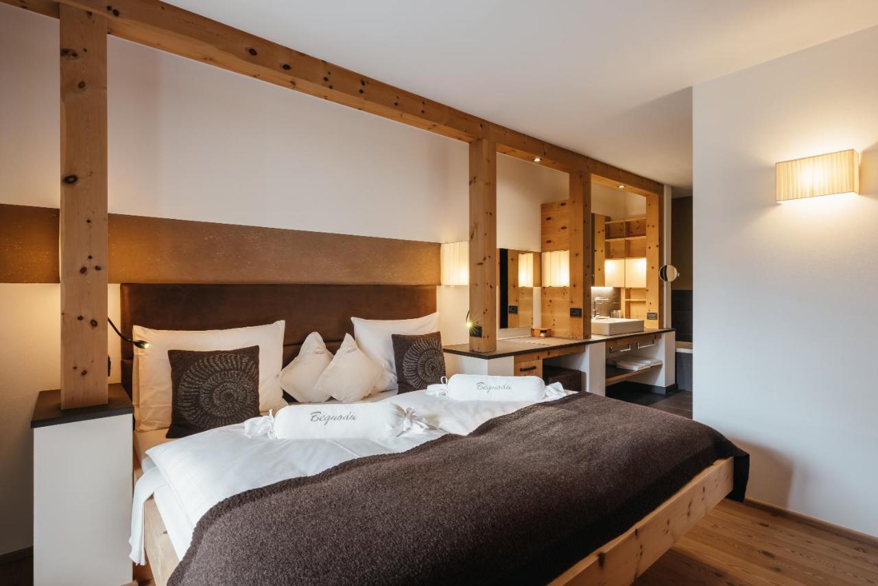 Lagacio Hotel Mountain Residence سان كاسيانو المظهر الخارجي الصورة