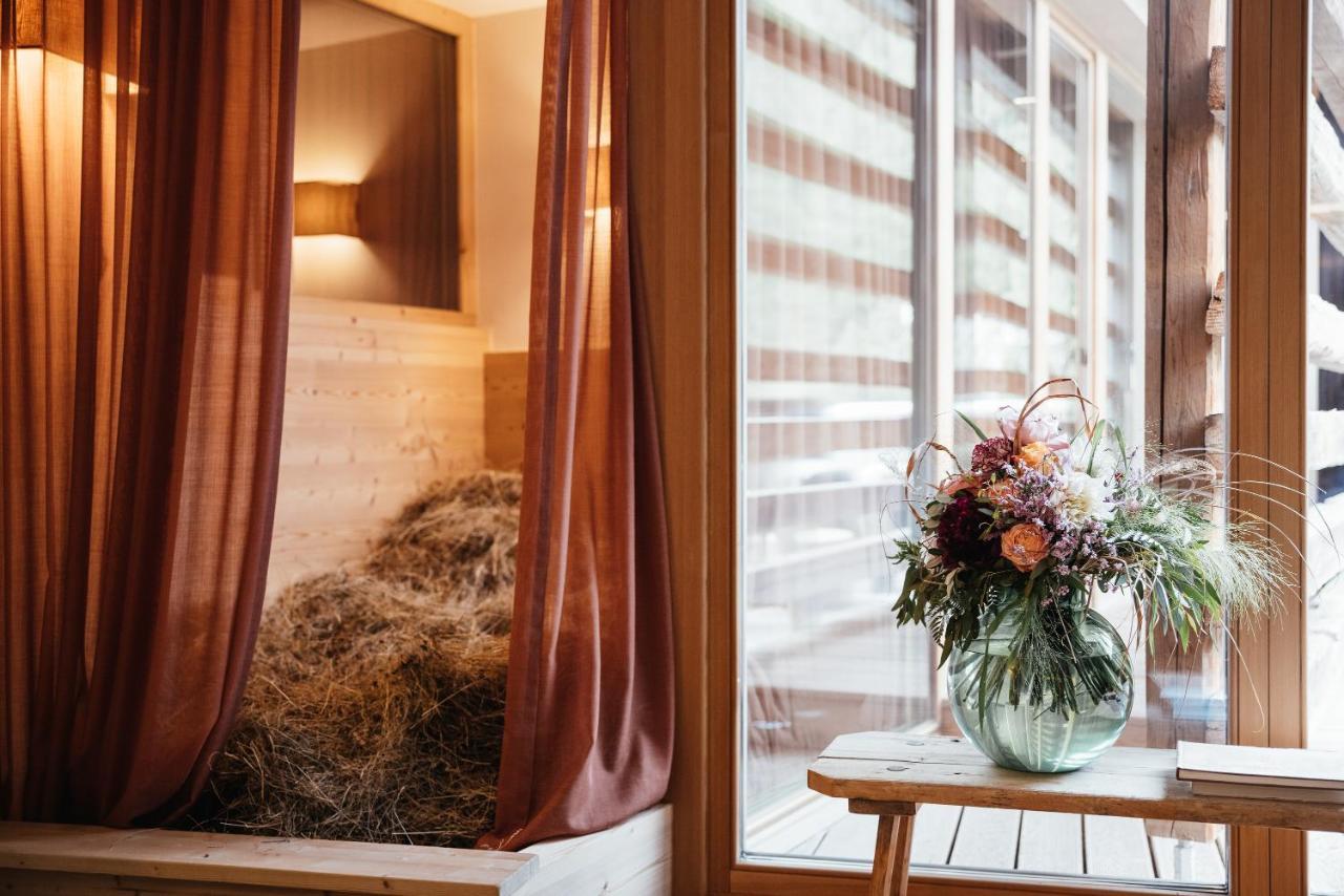 Lagacio Hotel Mountain Residence سان كاسيانو المظهر الخارجي الصورة