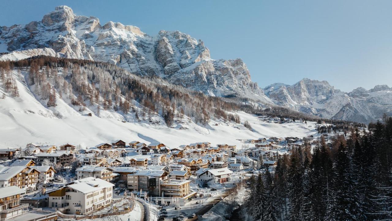 Lagacio Hotel Mountain Residence سان كاسيانو المظهر الخارجي الصورة